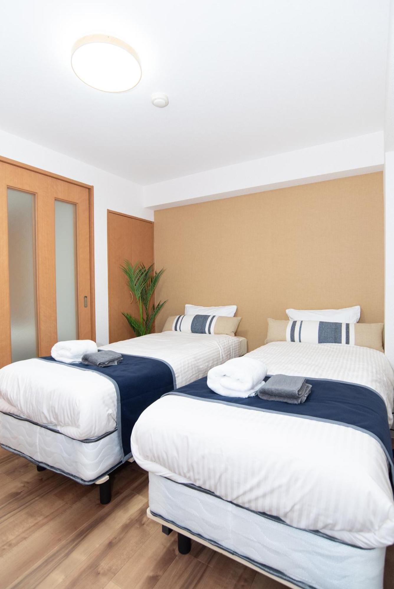 אוסקה Maison D'Or מראה חיצוני תמונה